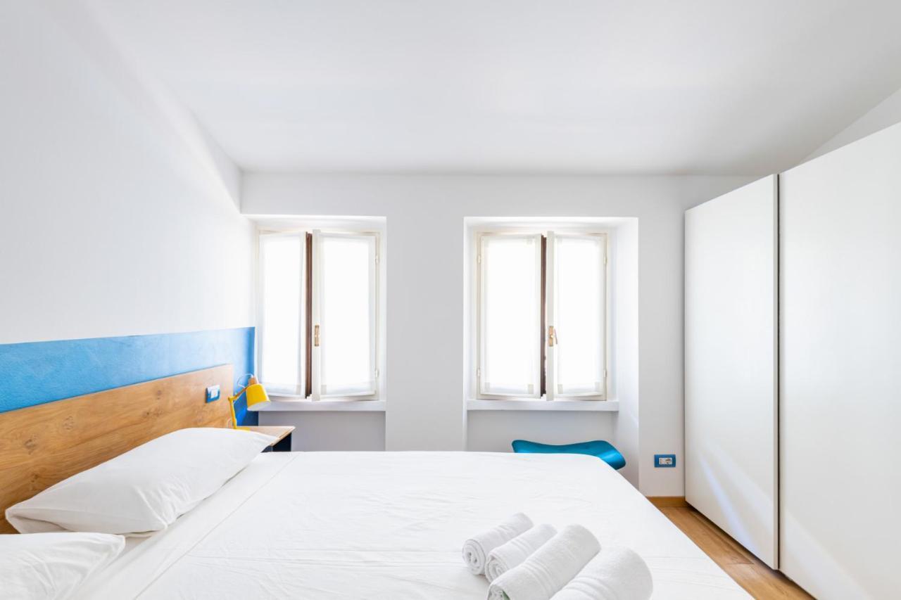 Easylife - Romantico Appartamento Sulla Darsena Milano Exteriör bild