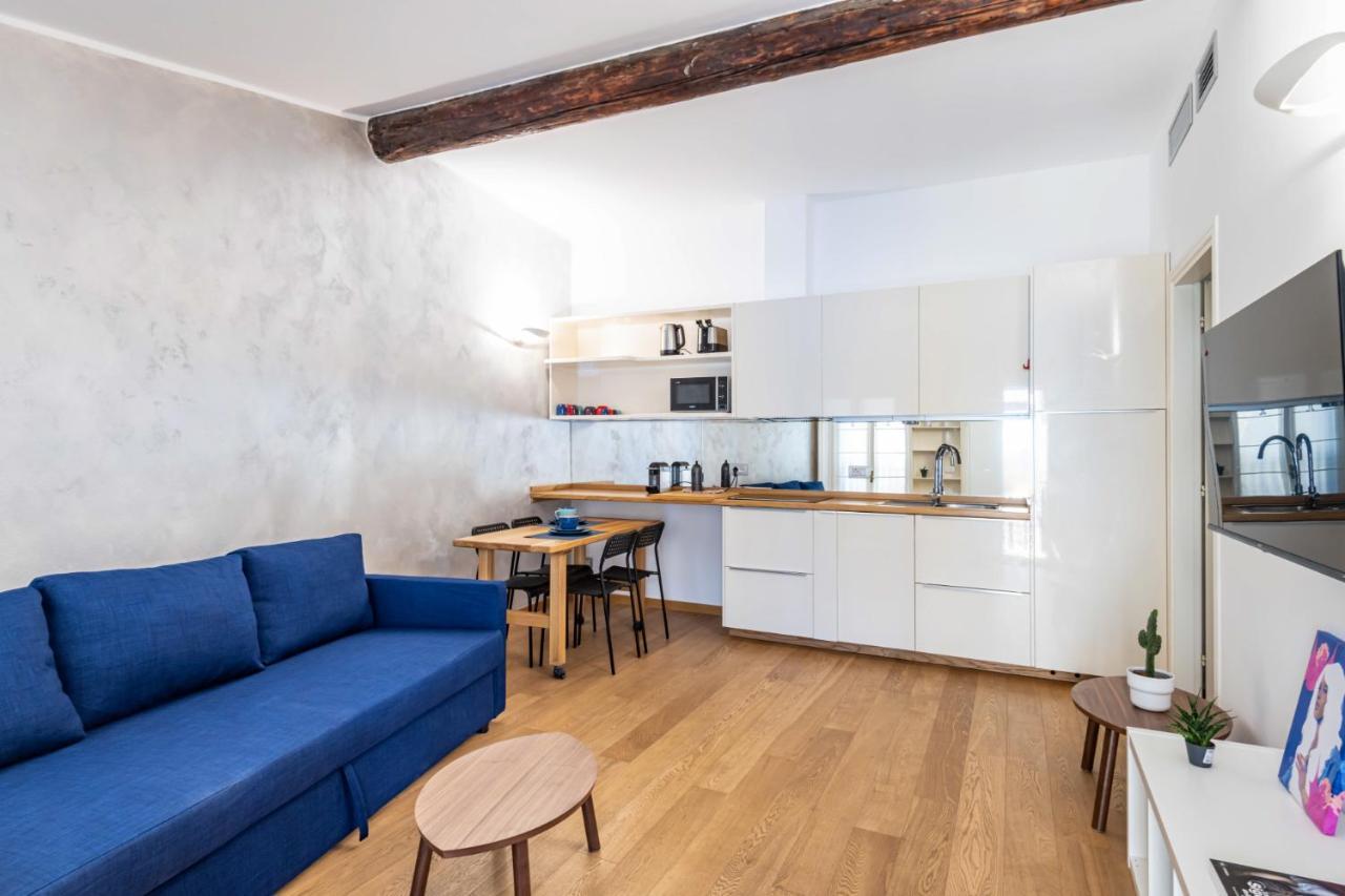 Easylife - Romantico Appartamento Sulla Darsena Milano Exteriör bild