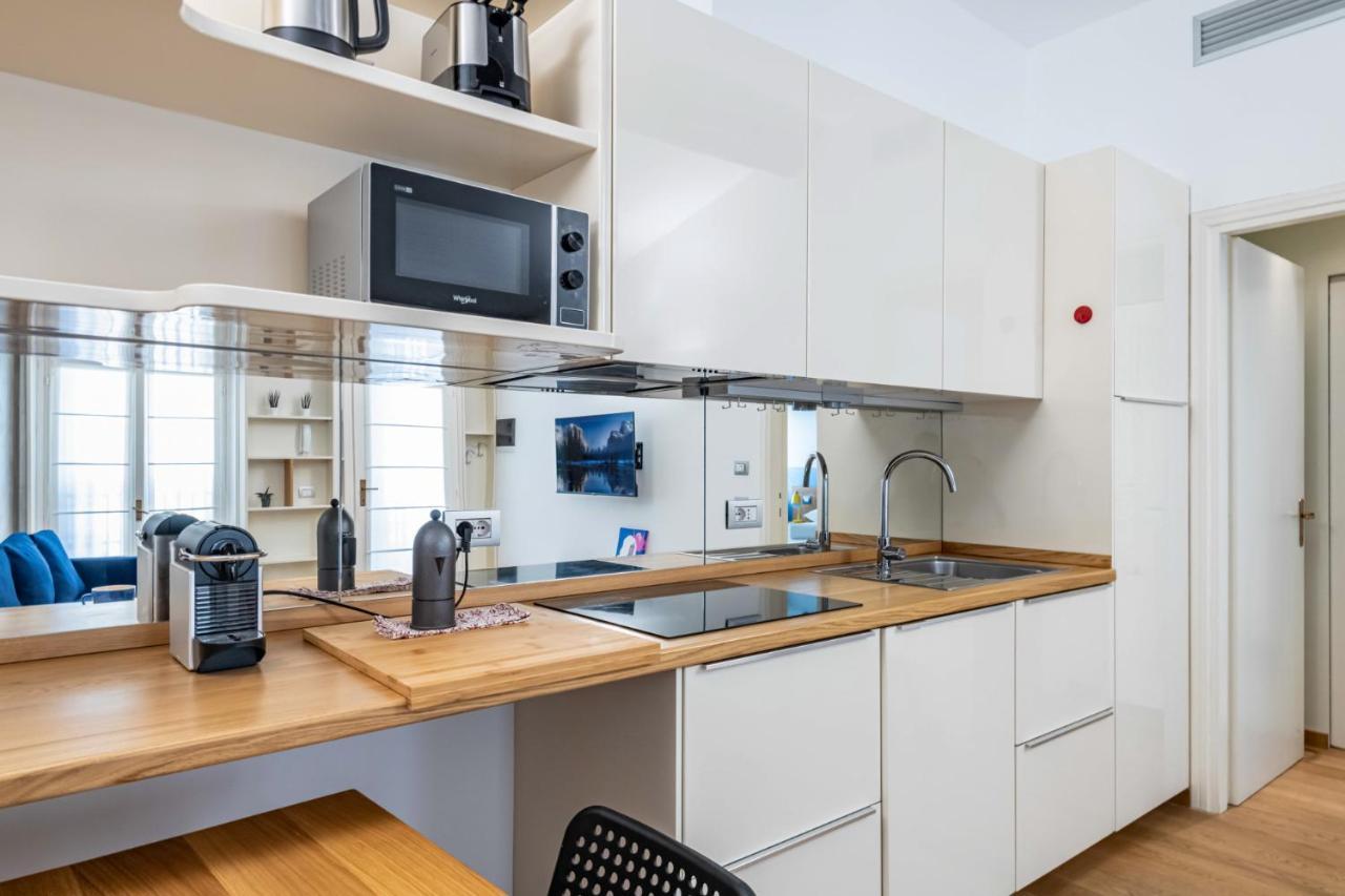 Easylife - Romantico Appartamento Sulla Darsena Milano Exteriör bild