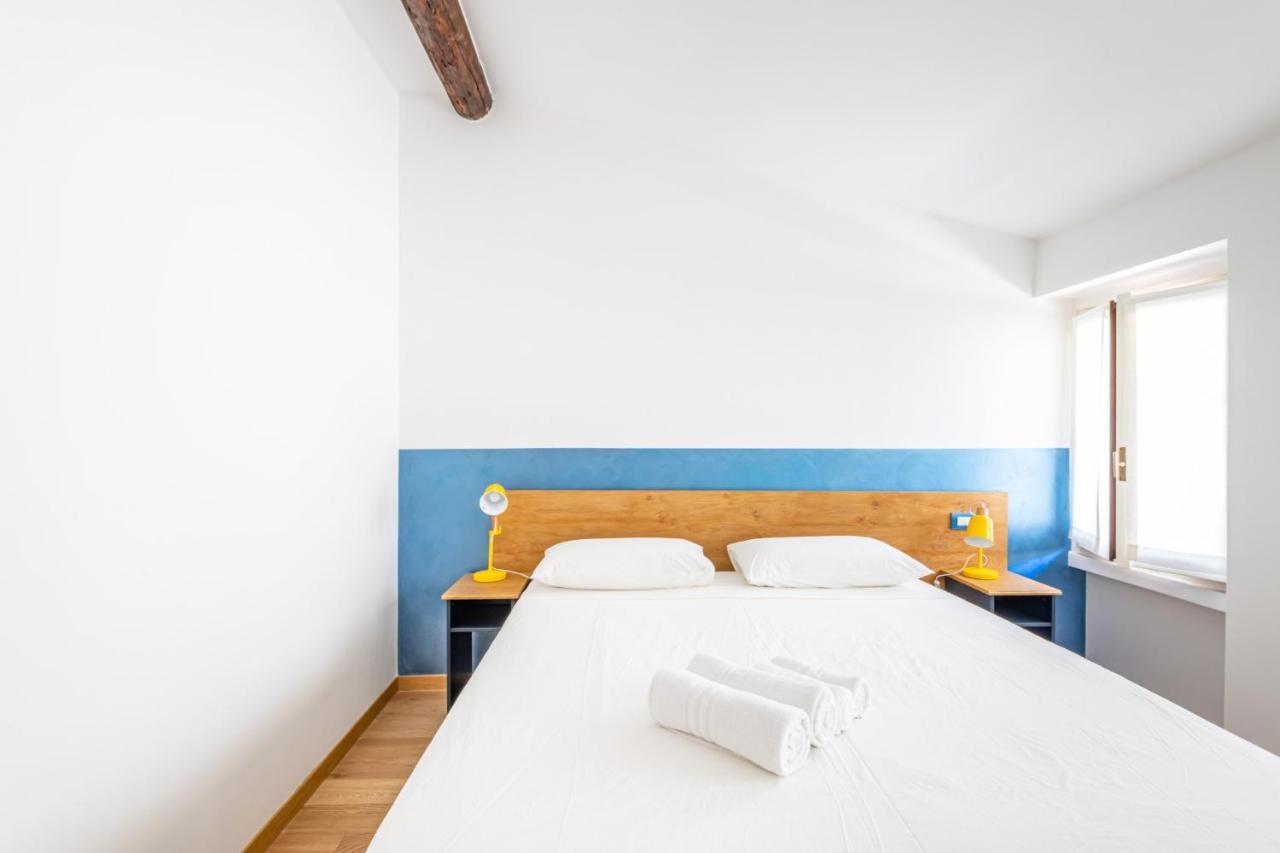 Easylife - Romantico Appartamento Sulla Darsena Milano Exteriör bild